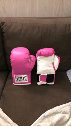Everlast women’s boxing gloves