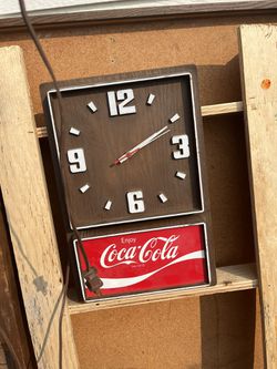 Antique Coca Cola Clock Thumbnail