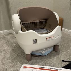 Brand New Automatic Litter Robot