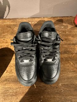 like new black af 1s