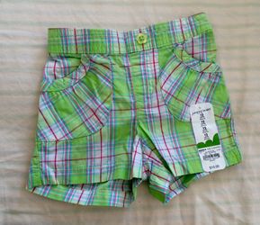 New with tags,Jumping Beans shorts, size 12 months