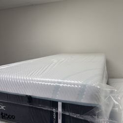 Twin XL Tempurpedic Pro Adapt Medium