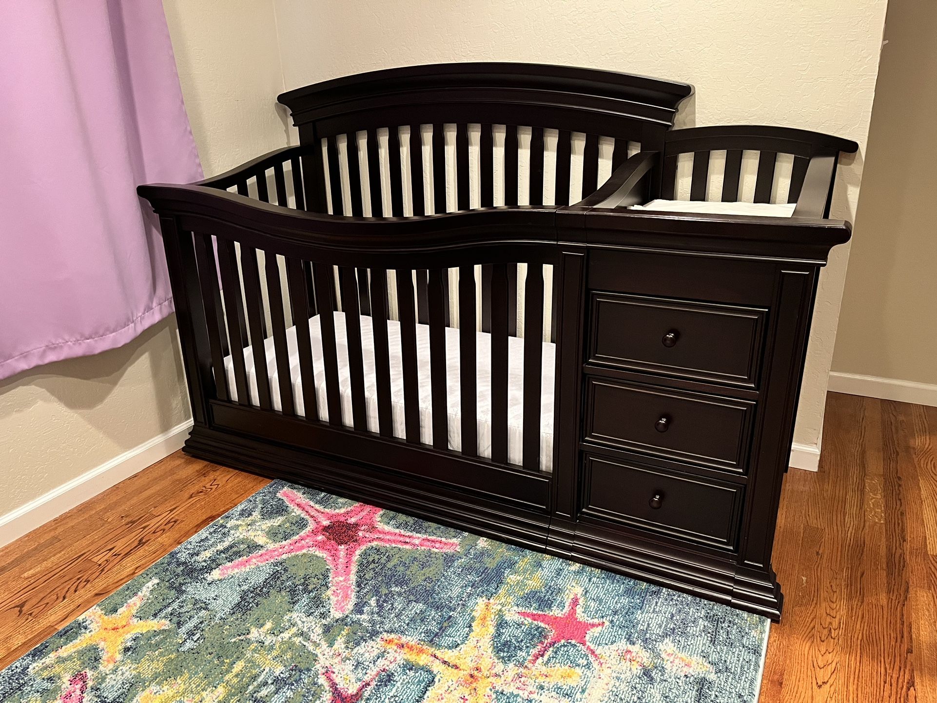 Sorelle Sedona Crib with Changing Table