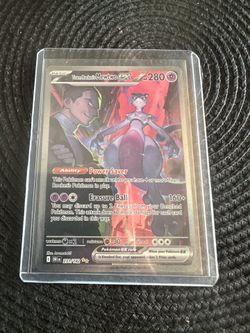 Destined Rivals Mewtwo