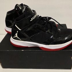 NIKE Air Jordan BCT Mid 2 Size 10