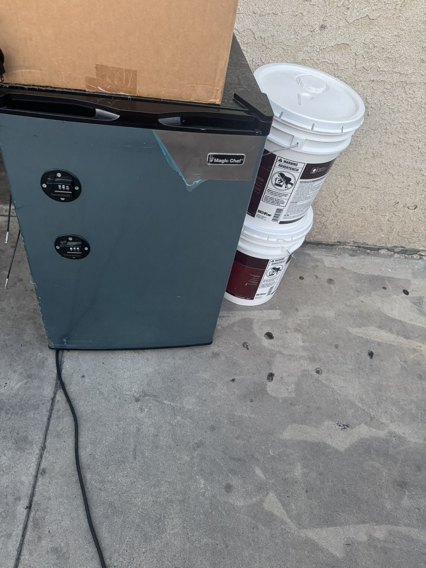 Mini Fridge