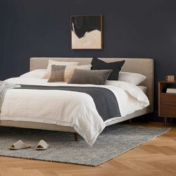 🛏️ New Tessu King Low Profile Upholstered Bed – Clay Taupe – Bed Only – $495