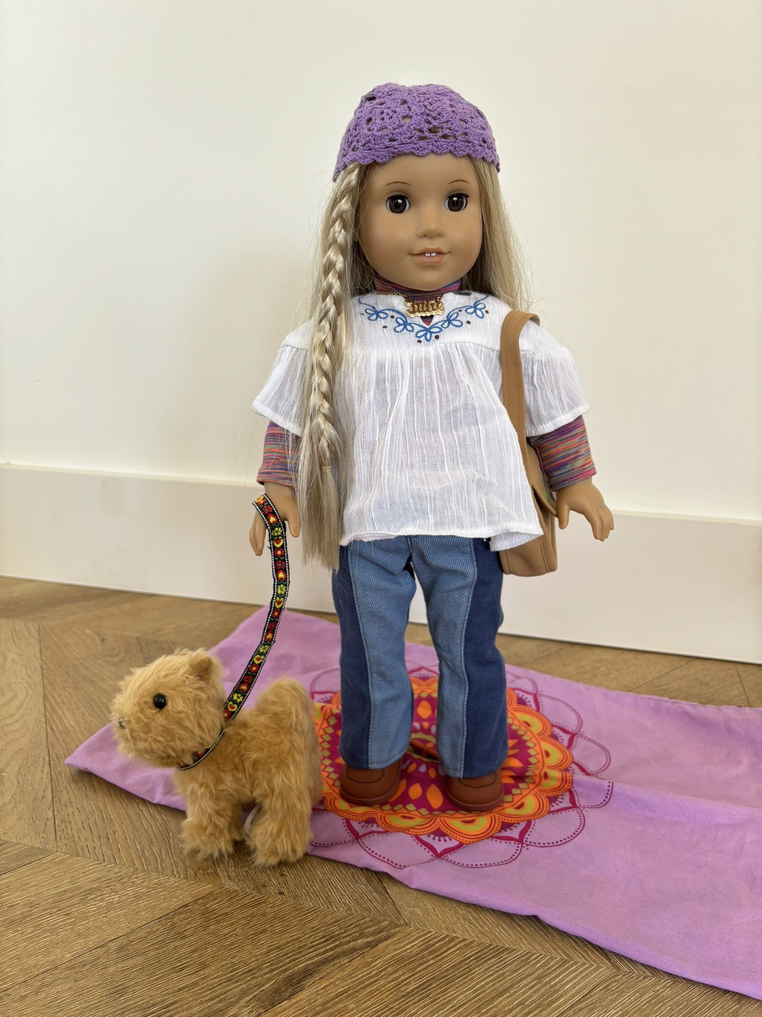 American Girl Julie Doll Plus Accessories/clothes