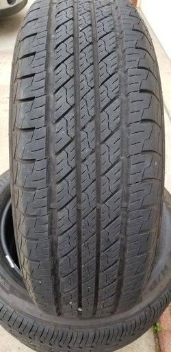 P235/65 r17 one tire very good condition $30