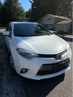 2015 Toyota Corolla LE Plus – Clean Title – No Accidents – Runs Great