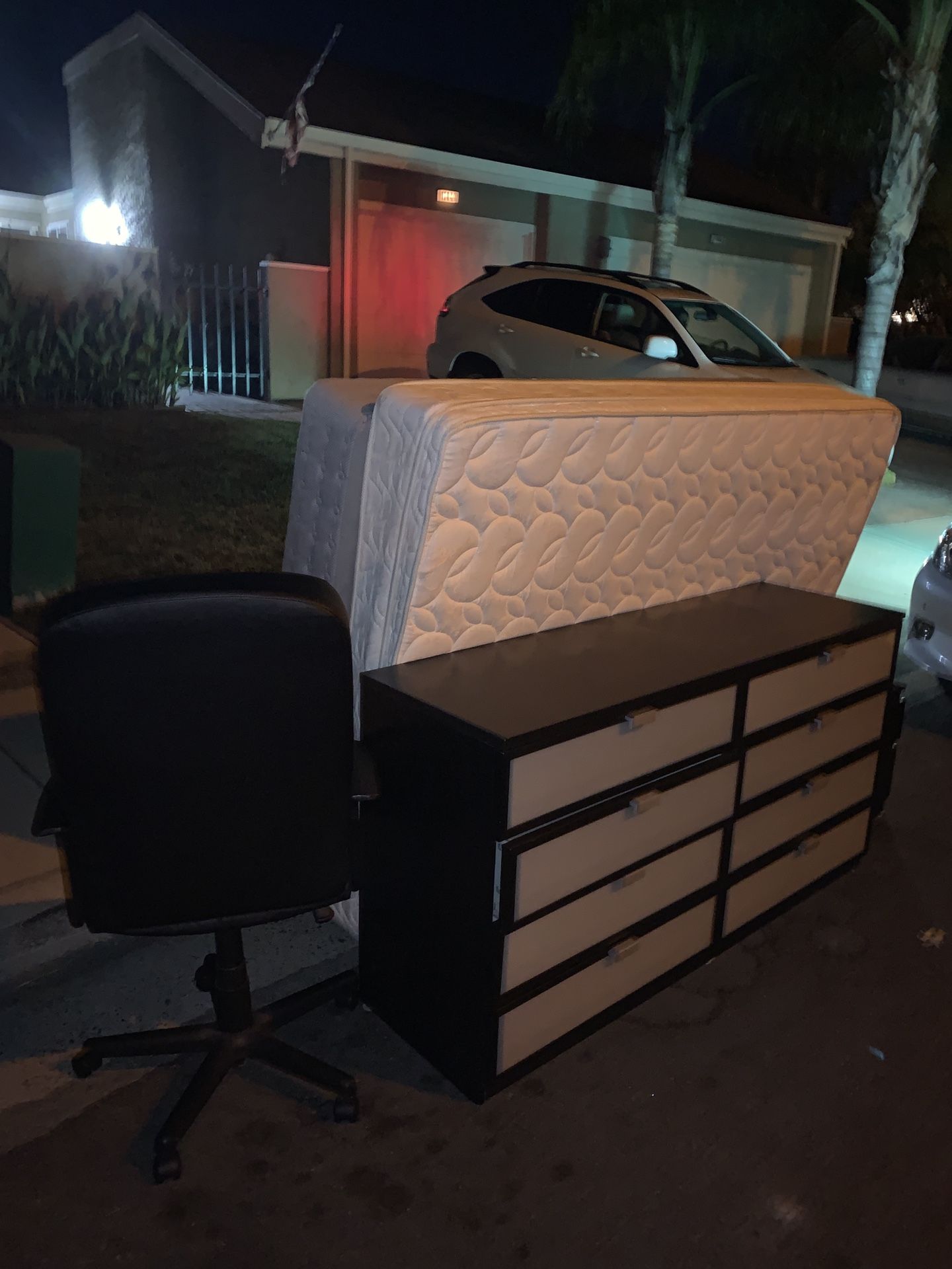Free furniture - pick up now