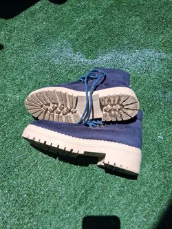 Suede boots womwn 9.5