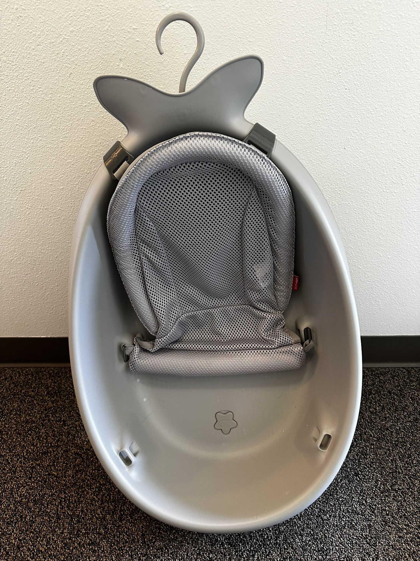 MOBY® Smart Sling™ 3-Stage Tub - Grey