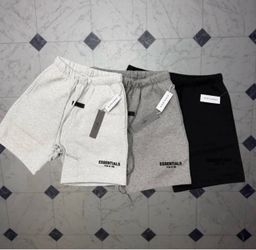 Essentials Shorts