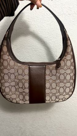 Coach Carmen shoulder signature  jacquard