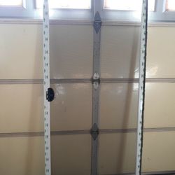 Brand new Screen Patio Door. Se Habla espanol