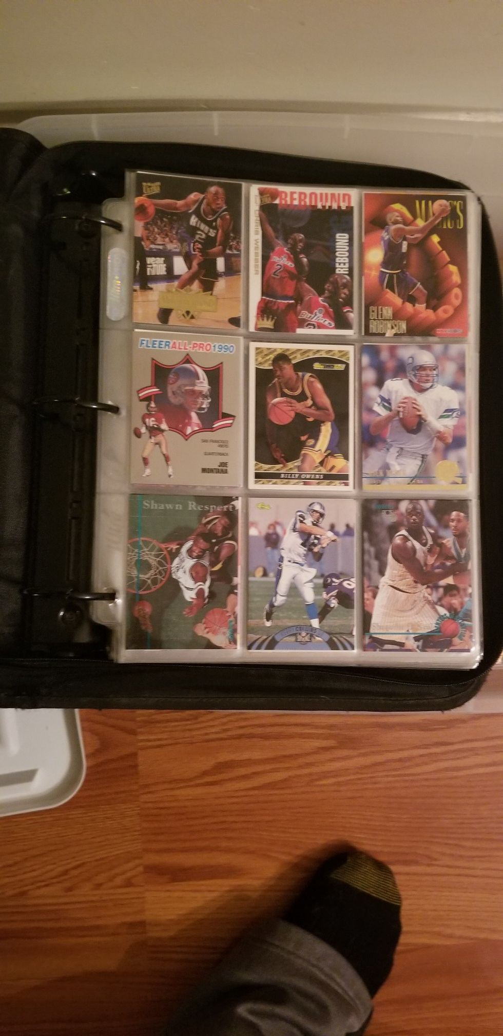 Lot of 90s basketball, football and a handful of baseball cards