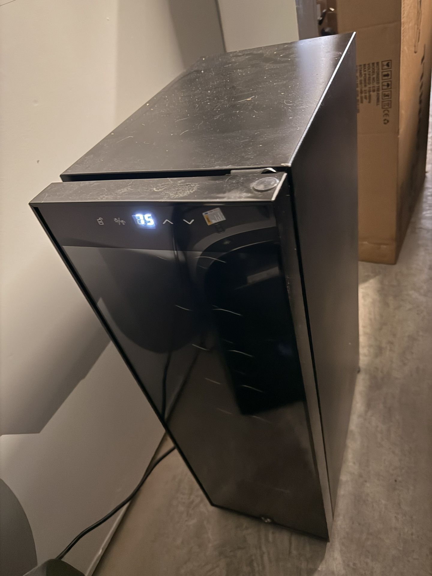 12 bottle Wine Cooler Fridge (OBO)