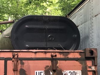 275 Gallon Oil Tank 125$