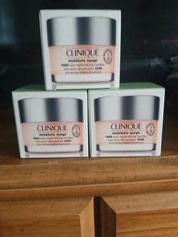 Clinique  new in box