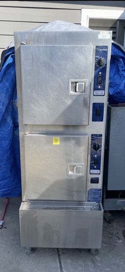 CLEVELAND DOUBLE STACKED NATURAL GAS CONVECTION STEAMER MODEL 24CGA10
