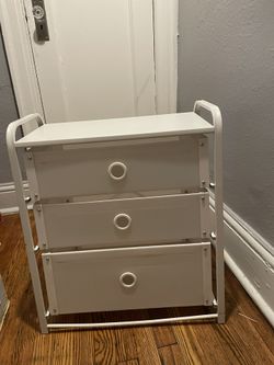 Plastic drawers