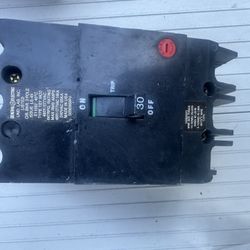 General Electric 2-Pole & 3-Pole Circuit 480 Volt 