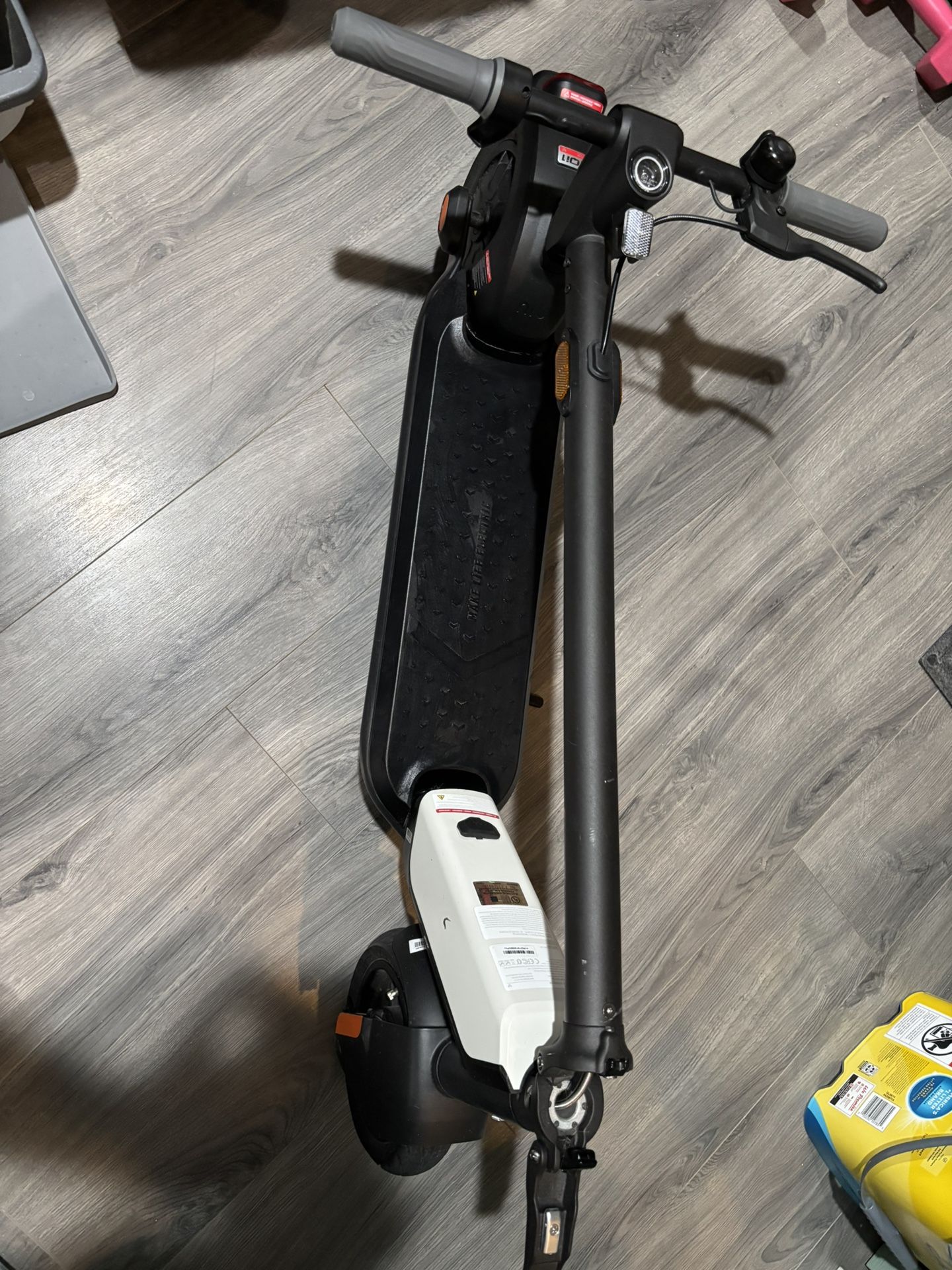 Electric Scooter 