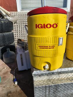IGLOO 10 Gallon & 5 Gallon