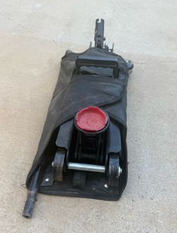 Pro -Lift 2 Ton Hydraulic Floor Jack (4000 Ib Capacity) with Storage bag