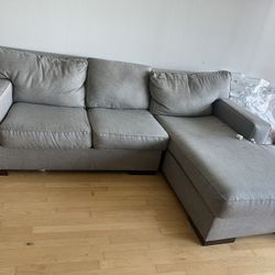 Free Sectional