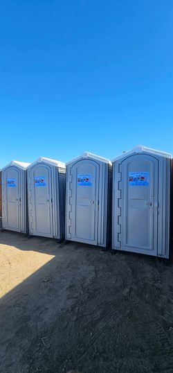 Porta potty for sell