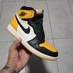 Jordan 1 Taxi Size 9.5