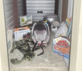 Auction Unit 346 10/21 - Christmas Decorations, Baby Stuff, Hamster Cage, Beanbag, Humidifier