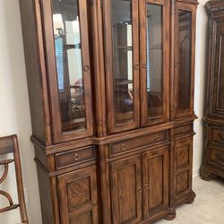 China Cabinet 