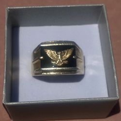 Wings of Gold Ring by Franklin Mint 14k Gold Eagle over Black Onyx 925 size 12 !!