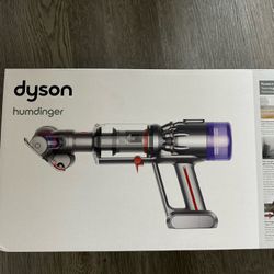NEW Dyson Humdinger Handheld Vacuum Cleaner