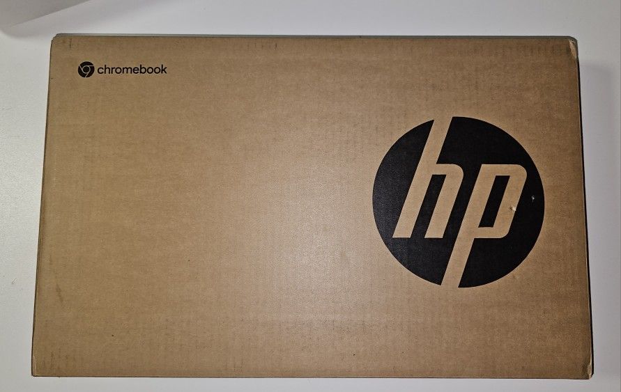 HP - 15.6" Chromebook Laptop - Intel Processor N200 - 8GB Memory - 64GB eMMC - Natural Silver