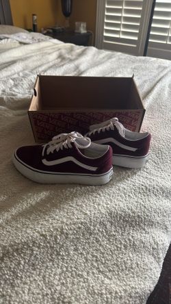 New Vans - Women's 6.5 