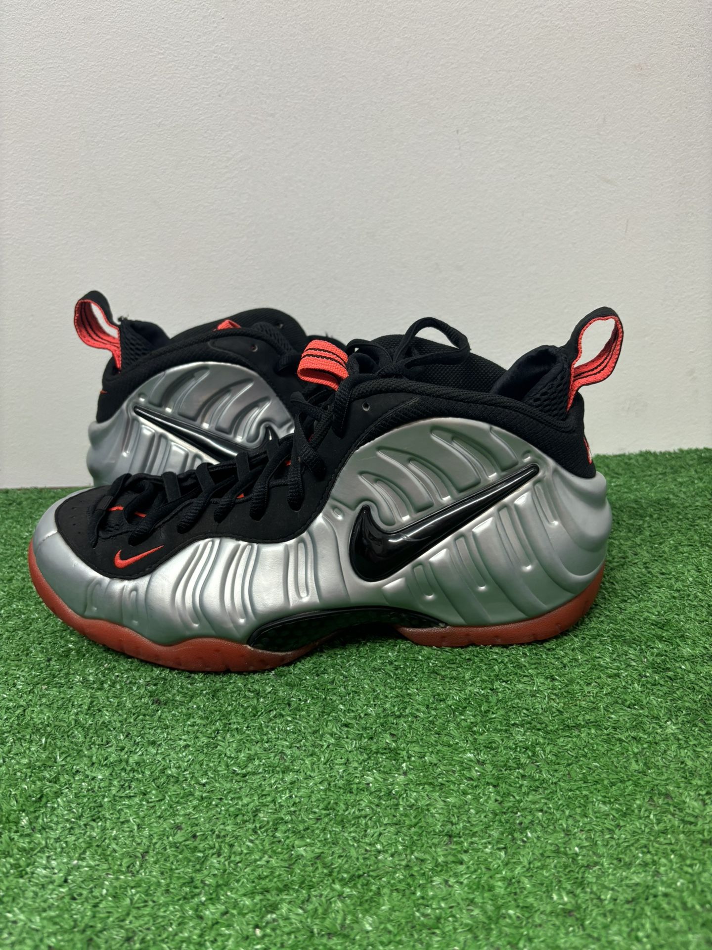 Nike Crimson Foam Size 10 $180
