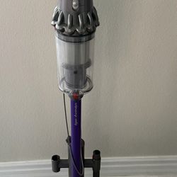 DYSON V8 Absolute Soft Roller Vacuum
