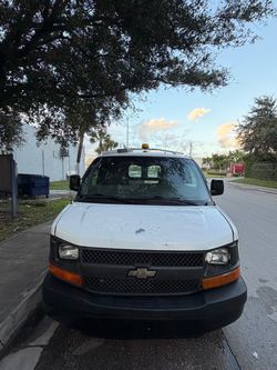 2014 GMC Savana