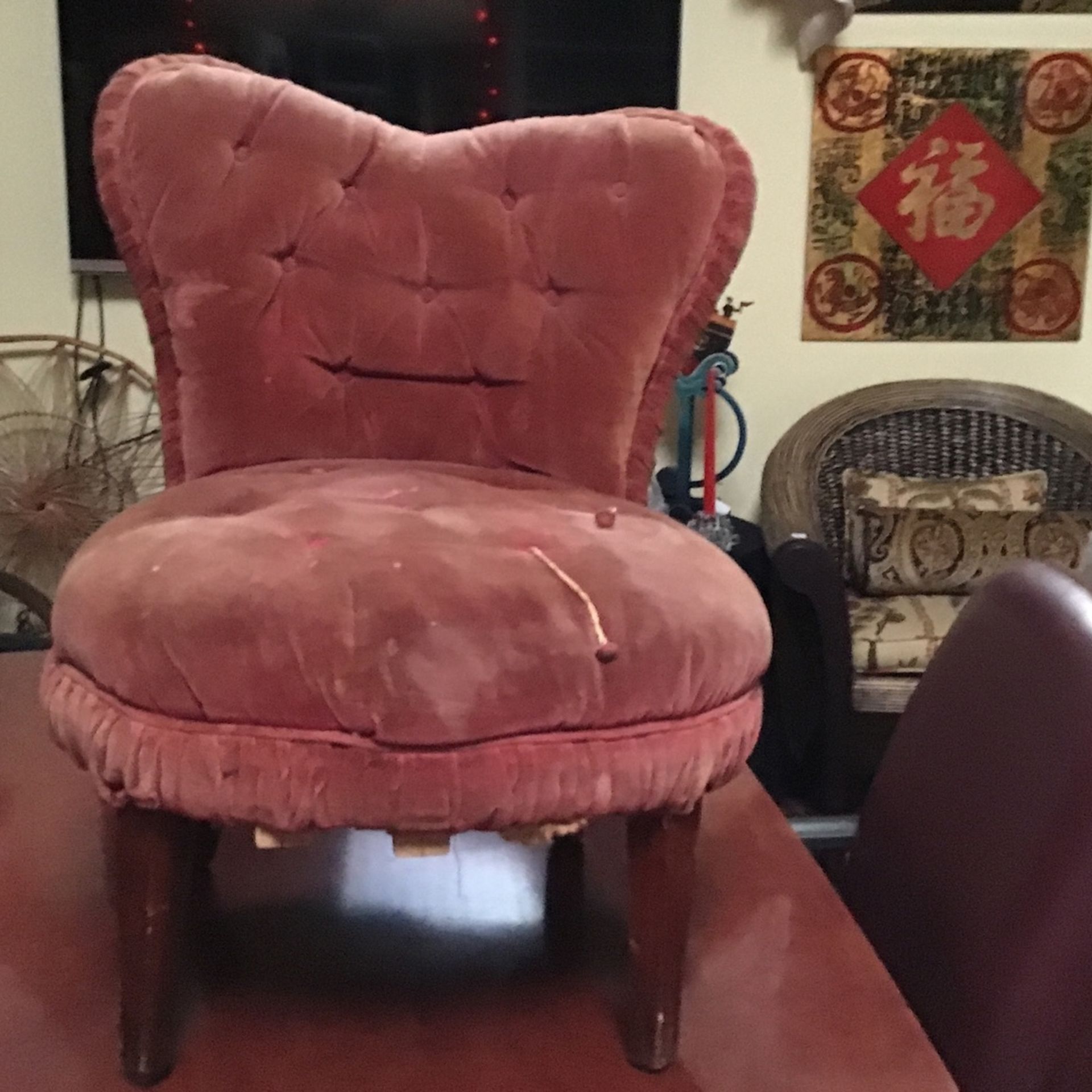 Vintage Sweet Heart shaped velvet Chair