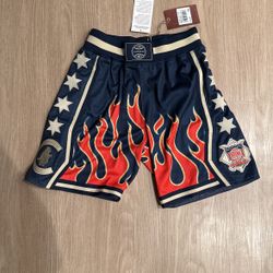 Size Small - Mitchell And Ness Joe Fresh Goods Chicago Cubs Flames Mesh Shorts - Supreme Nike Stussy Sports 