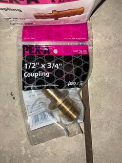 Apollo PEX-A 1/2" x 3/4" Brass Coupling