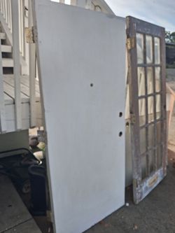 Solid door measurements 35 1/4 " x 78 3/4" Strong door
