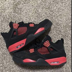 Jordan 4 Red Thunder (READ DESCRIPTION)