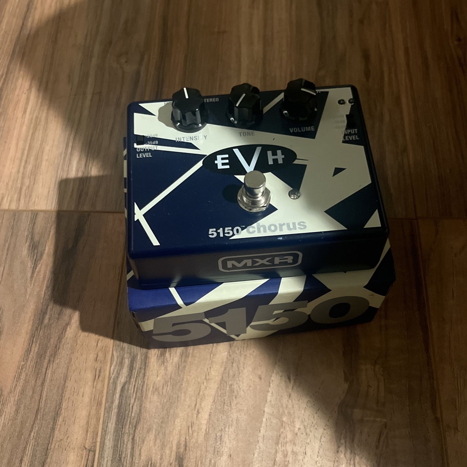 evh chorus pedal