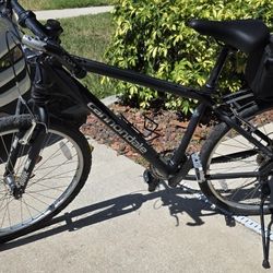 Cannondale 26" Small Frame Mountain Bike