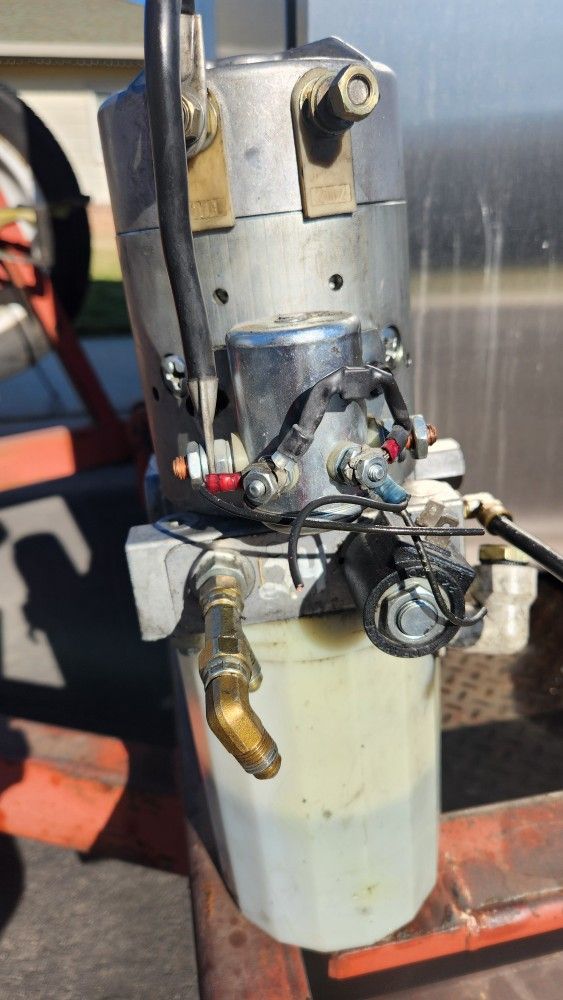 Hydraulic Pump 24volt